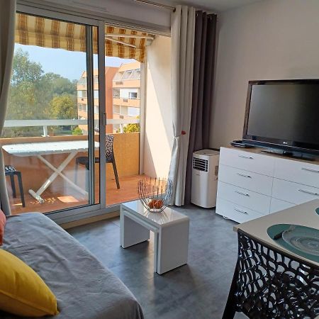 Appart Cosy En Bord De Mer - Port Santia Lucia St Raphael Saint-Raphaël Exterior foto
