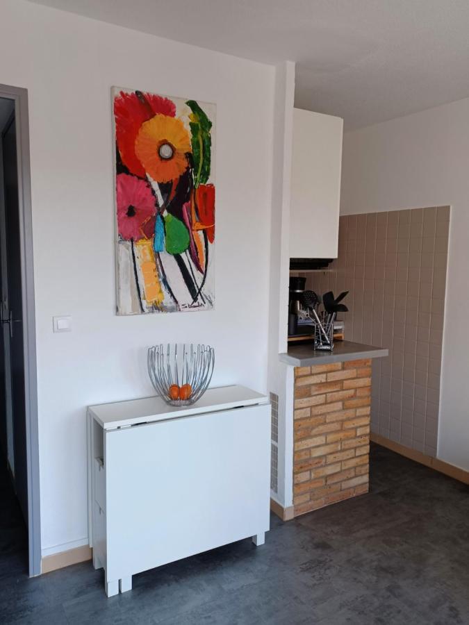 Appart Cosy En Bord De Mer - Port Santia Lucia St Raphael Saint-Raphaël Exterior foto
