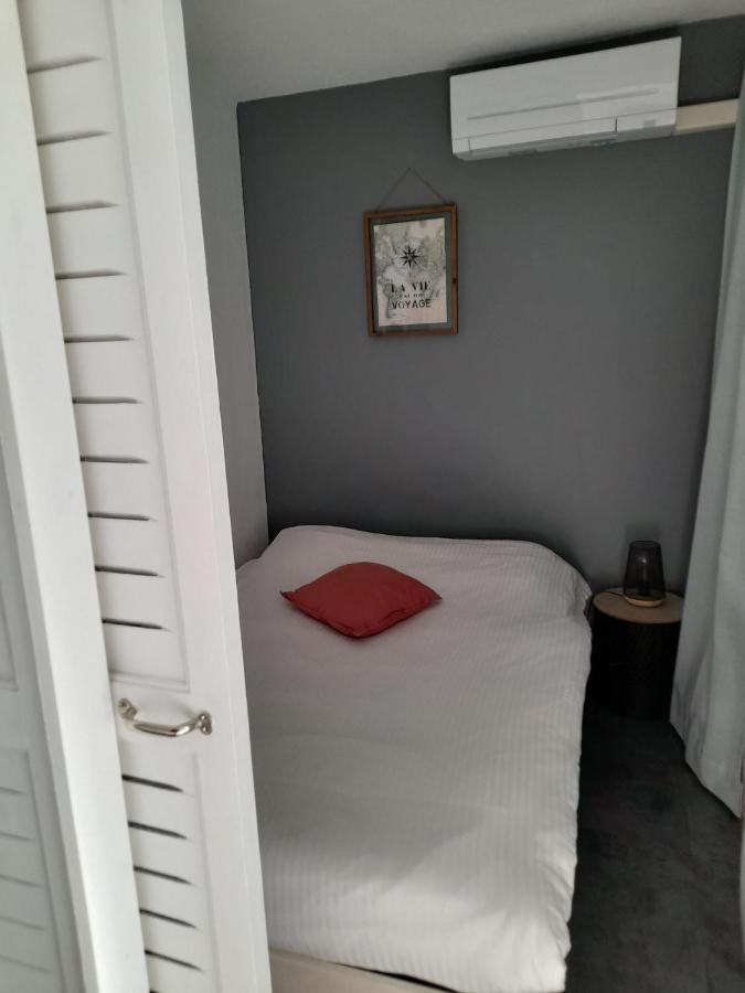 Appart Cosy En Bord De Mer - Port Santia Lucia St Raphael Saint-Raphaël Exterior foto